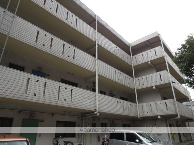 浜田ビルの玄関写真