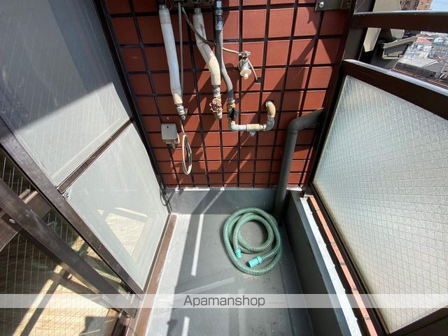 ロイヤル丸文の内装写真