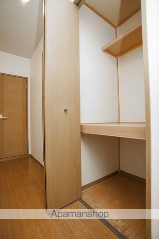 ロイヤルガーデンM ABの内装写真
