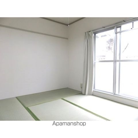 第1鞠子ロイヤルハイツの内装写真