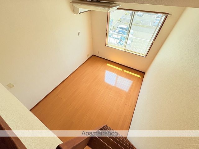レオハイツ八乙女の内装写真
