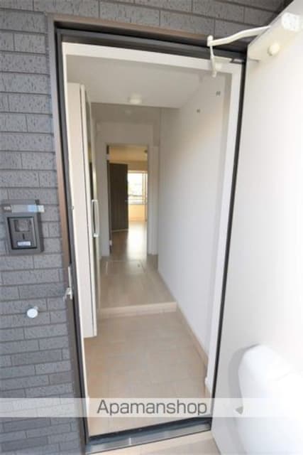 Ｉ・ＶＩＬＬＡＧＥ大手町　Ａ[2K/37.98m2]の玄関