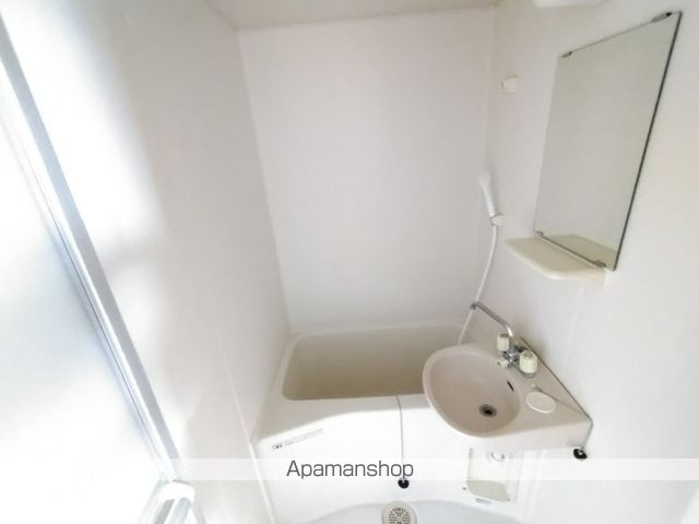 レオパレスラフォーレIIIの内装写真