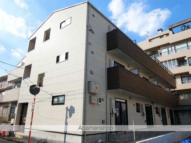ERIS新松戸の玄関写真