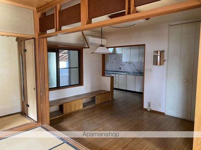 南海電鉄南海本線 尾崎駅 徒歩9分 2階建 築39年の内装写真