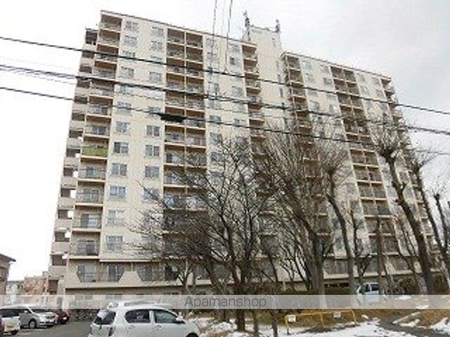 小岩井中津川マンションの外観写真