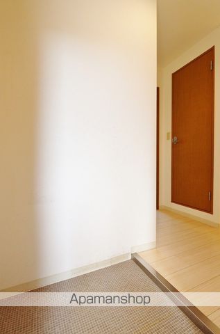 フォブール西須賀の内装写真