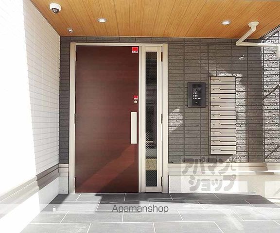 クレリアB棟の玄関写真