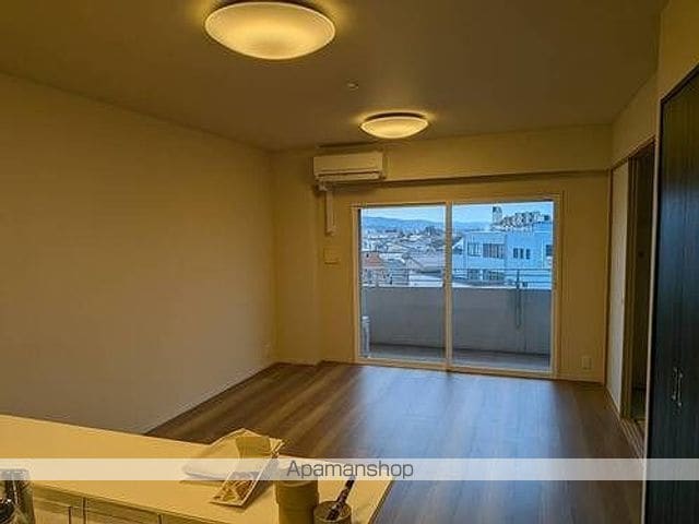 サーパス学校町レジデンスの内装写真