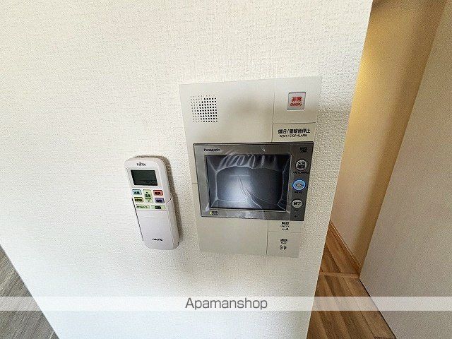 セレニテ江坂グランデの内装写真