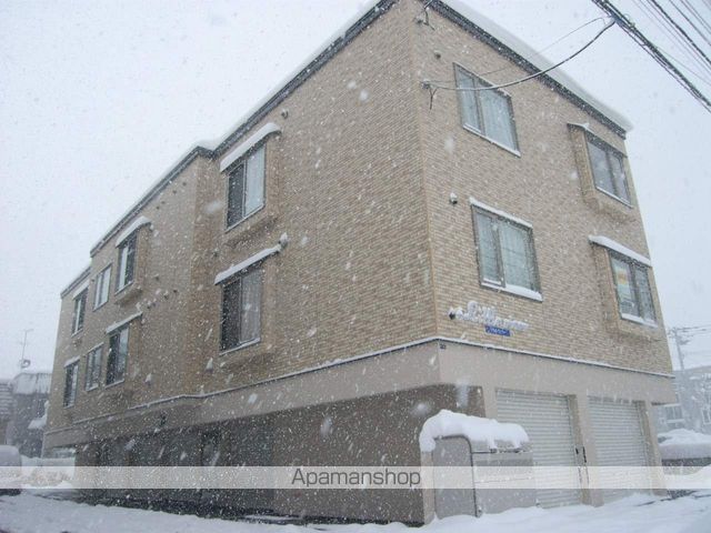 リトルリバーの外観写真