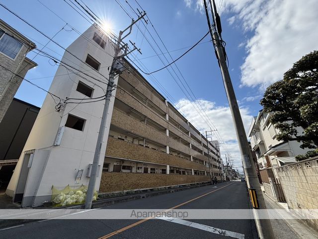 松栄大宮マンションの外観写真