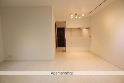 ＴＨＥ　ＣＬＡＳＳ　ＥＸＣＬＵＳＩＶＥ　ＲＥＳＩＤＥＮＣＥ[2LDK/52.97m2]のリビング・居間2