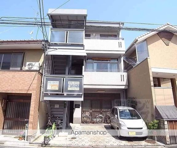 ドエル綾小路の外観写真