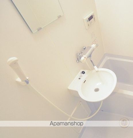レオパレスフローラ湯築の内装写真