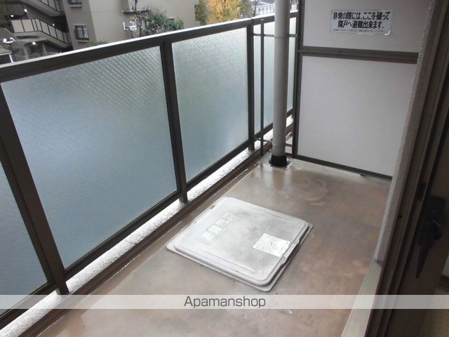 URBAN PARK緑地公園の内装写真