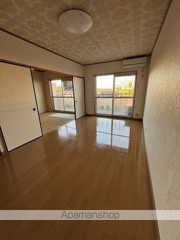 メゾンプルミエの内装写真
