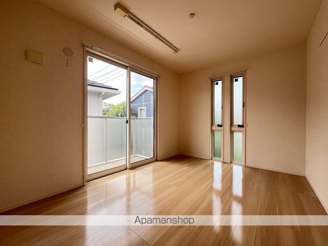 さいたま市北区 2階建 築9年の内装写真