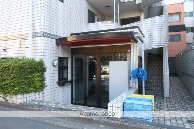 アステール荻窪の玄関写真