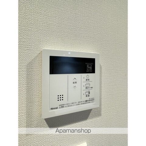 コンフォリア・リヴ茅場町の内装写真