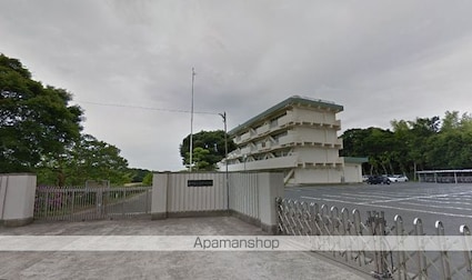 アン・プレーヌＡ[3LDK/65.57m2]の周辺1