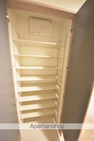 アルファスクエア北12西3の内装写真