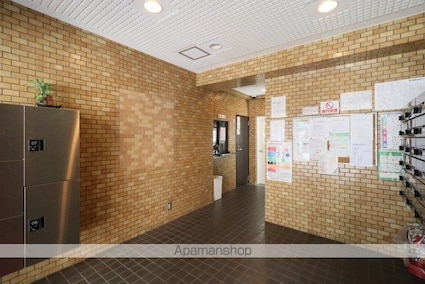 東京都中野区本町６丁目[1R/16.41m2]のエントランス1