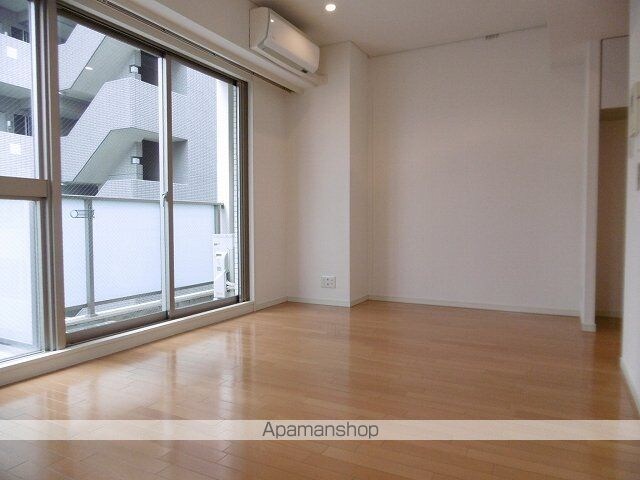ドゥーエ南麻布[1R/30.54m2]の内装1