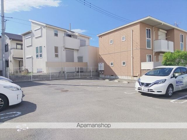 シャーメゾン縁[2LDK/49.91m2]の駐車場3