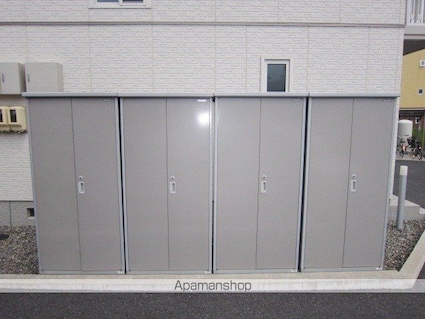 ロフトハウス倉石[2LDK/70.08m2]の共用部2