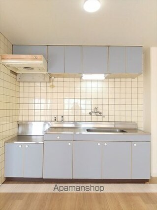 和歌山県和歌山市築港５丁目[2LDK/57.06m2]のキッチン