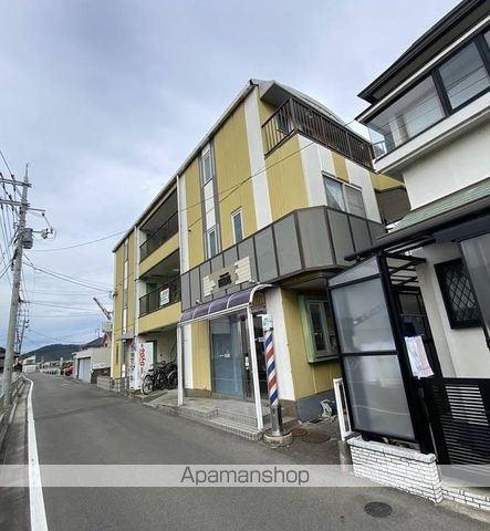 吉井マンションの外観写真