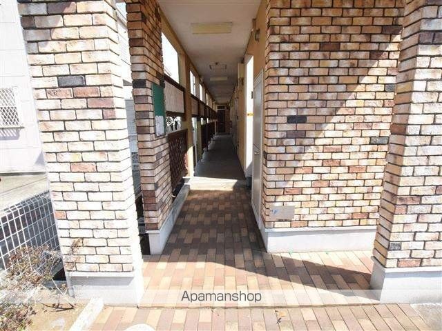 L・とれじゃーVIの玄関写真