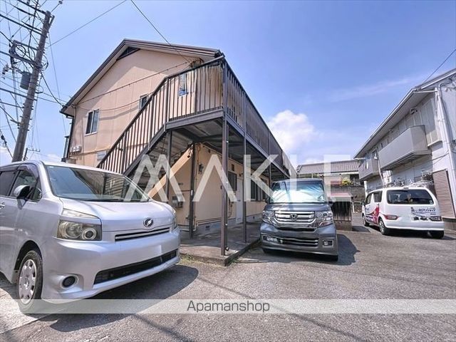 ハイツオクネIの外観写真