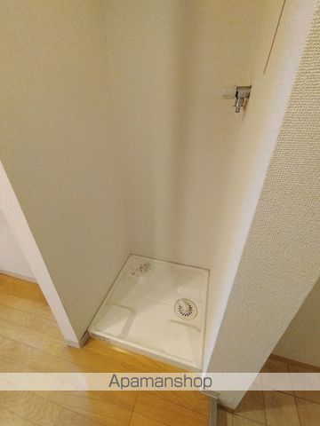 モノロカーレESAKAの内装写真