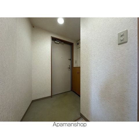 グローバル川沿の内装写真