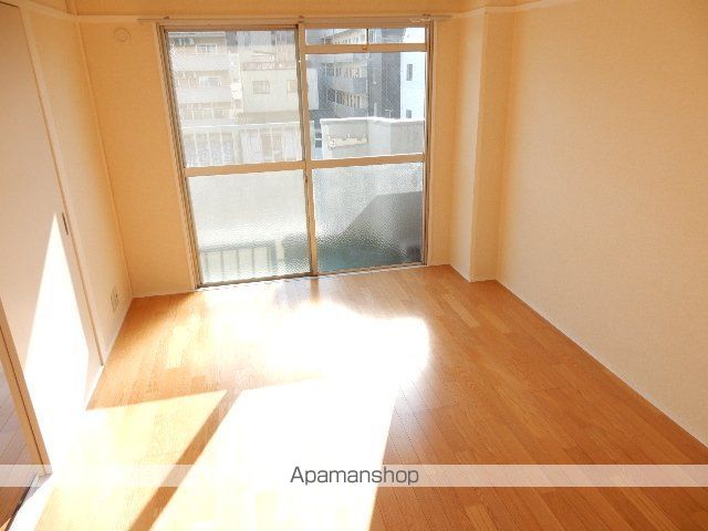 成広京町マンションの内装写真