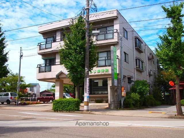 メゾンドリバー寺地の外観写真