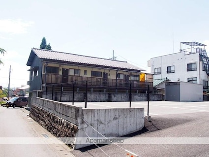 さくらマンション[2K/33.3m2]の駐車場