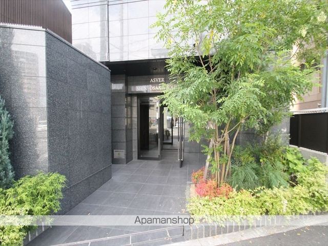 アスヴェル新大阪SOUTHの玄関写真