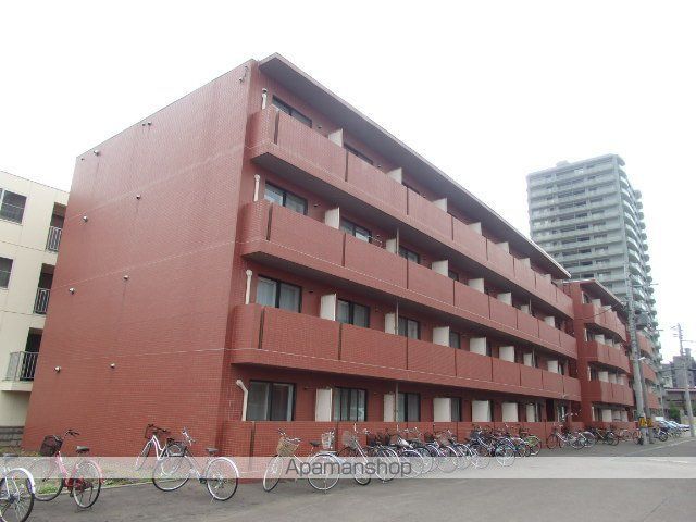 東洋ハイツ B棟の外観写真