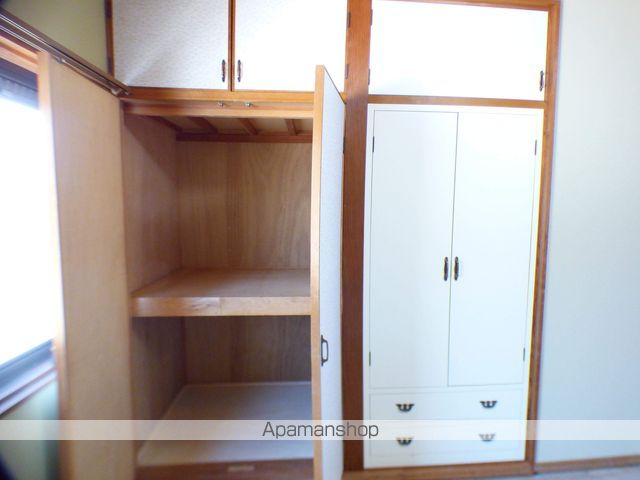 新屋敷ハイツの内装写真