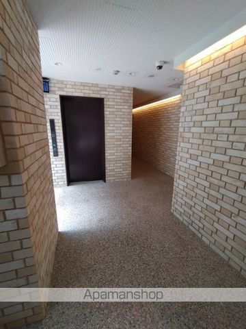 みおつくし堂島IIの玄関写真