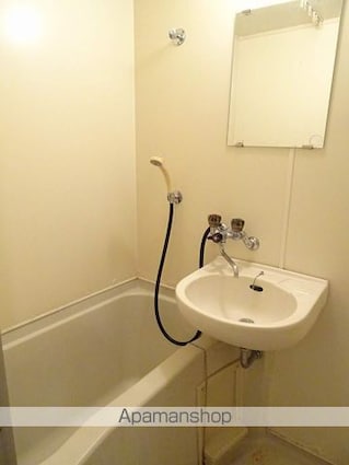 ロイヤルヒルズ銀杏町[1DK/24.9m2]のバス