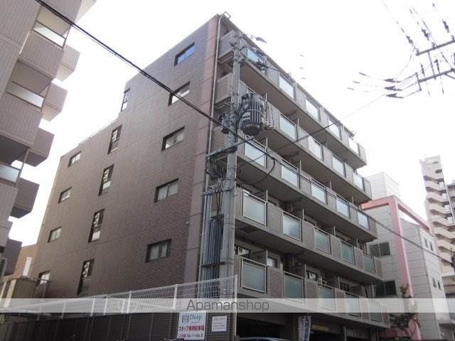 ダイナコートエスタディオ平尾駅前の玄関写真