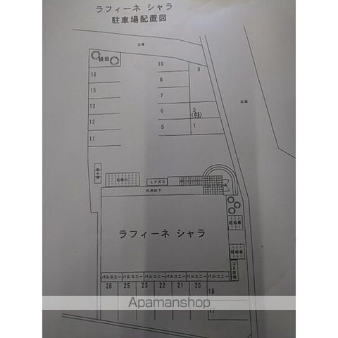 ラフィーネ シャラの内装写真