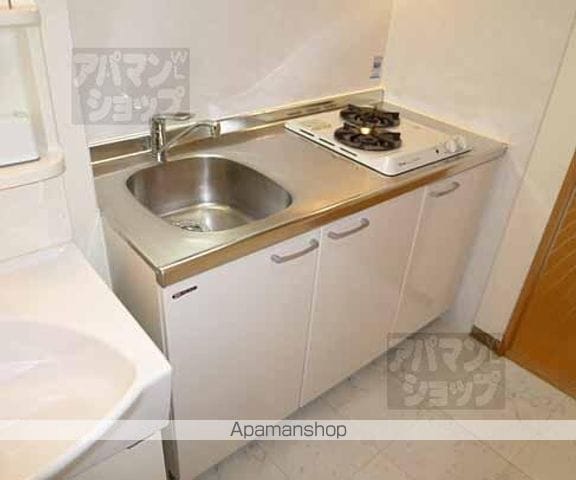 南区吉祥院定成町マンションの内装写真