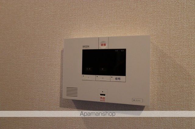 リサーナの内装写真