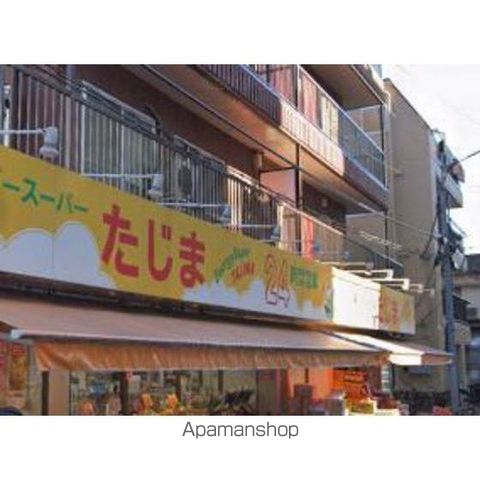 クレール・カサベルデの周辺写真