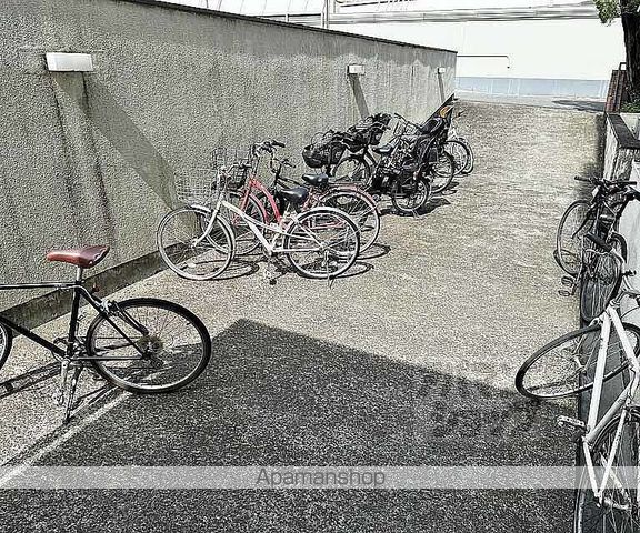 レジデンス岡崎の外観写真